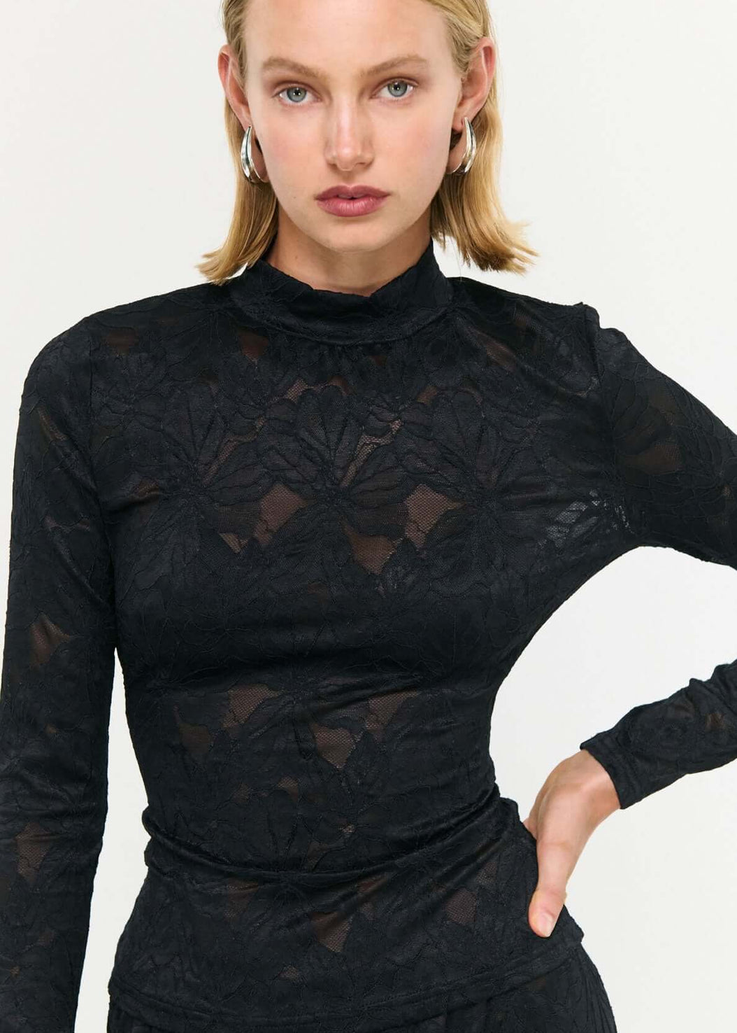 Astrid Lace Top Black