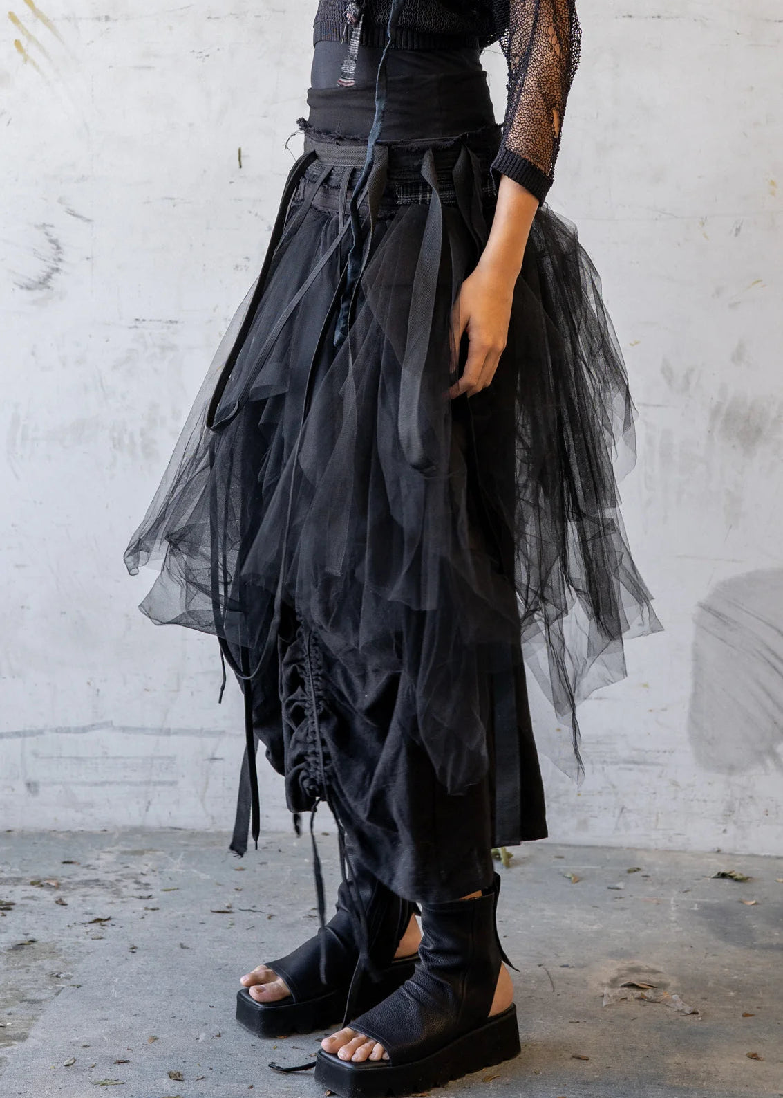 Axis Tulle Skirt - Black/Smoke Grey