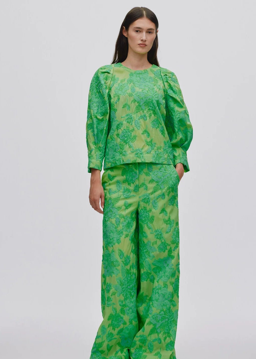 Peyton Clipped Jacquard Blouse - Viper Green