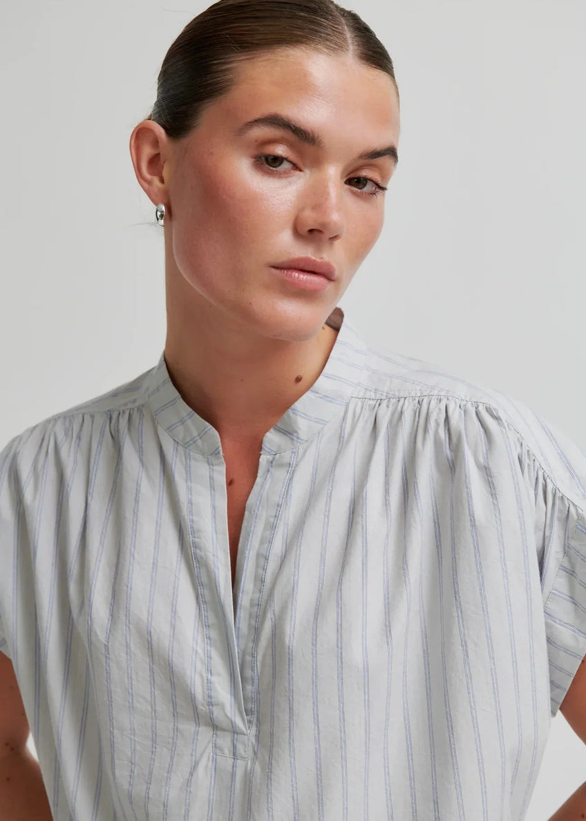 Sarisa Stripe Top - Cashmere Blue