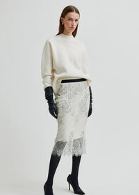 Wila Lace Skirt Tofu